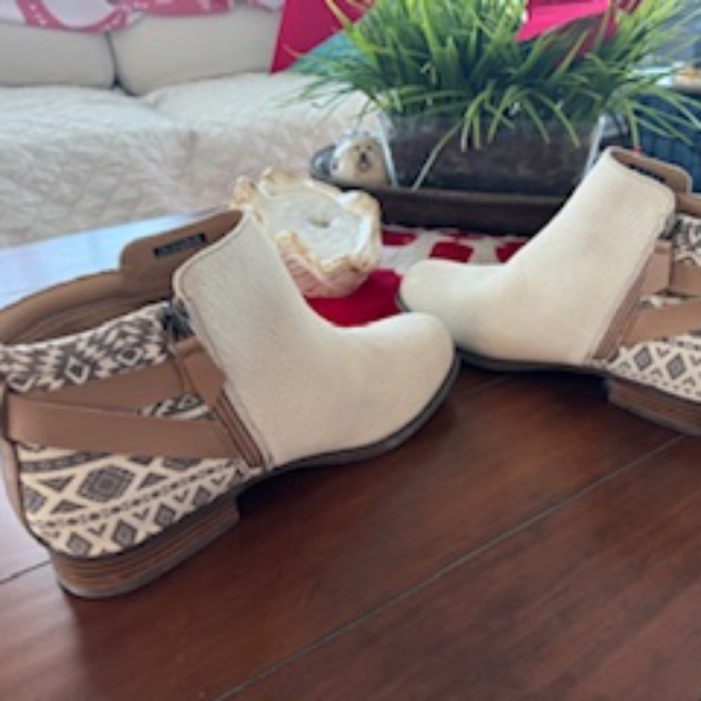 Spenco Leather Ankle boots size 11